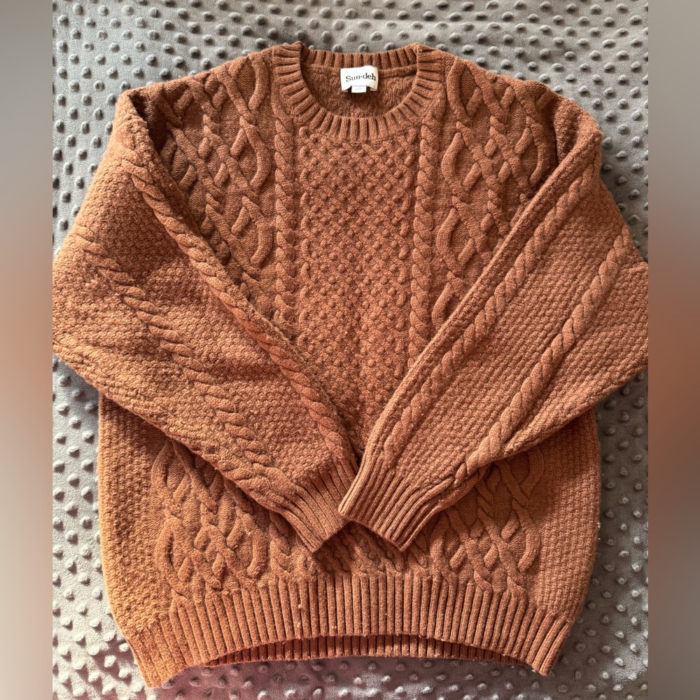 Aritzia Peggy Sweater in Rust Brown